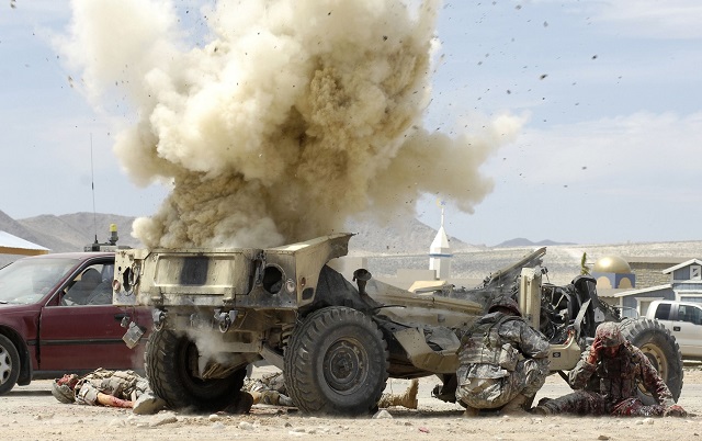 Снова бои у границ СНГ: боевики захватывают базы и города – сводка боевых действий в Афганистане