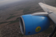 Лайнер Uzbekistan Airways с отказавшим двигателем сел в Петербурге