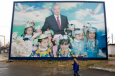 В Узбекистане возвеличивают Каримова, но проводят «чистку» кадров