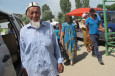 Говорят на трех языках, делят воду на всех: как живется в таджикском селе между Кыргызстаном и Узбекистаном?