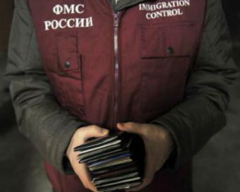 Визовый режим для гастарбайтеров в России - за и против