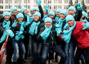 Тысячи студентов признались в любви Назарбаеву