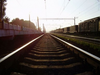 Кыргызстан, отказываясь соединять КНР и Узбекистан железной дорогой, взялся за проектирование ТЭО новой ж/д