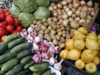 Открытие границы с Таджикистаном спровоцировало резкий скачок цен на картофель и овощи в Бишкеке