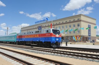 Железные дороги Казахстана развиваются с космической скоростью