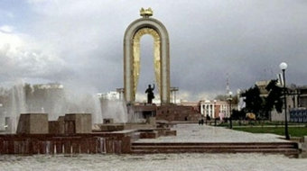 Душанбе ждут пробки: президент будет открывать объекты