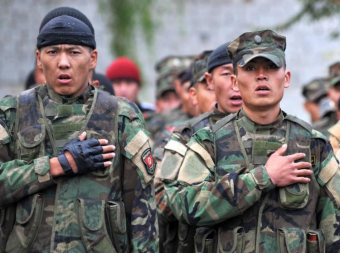 Эксперт: Без боеспособных силовиков в Кыргызстане продолжатся перевороты
