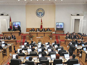 Кыргызстанские депутаты не поддержали наказание за саботаж на производстве