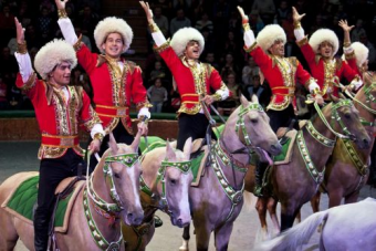 Туркменские джигиты - победители Международного фестиваля циркового искусства