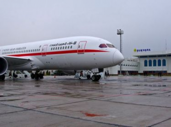 В аэропорту Бухары впервые приземлился Boeing-787 Dreamliner
