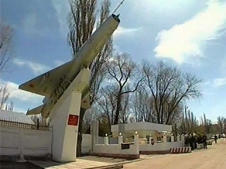 Начато расследование по делу о хищении авиатоплива с российской базы ВВС Кант в Кыргызстане