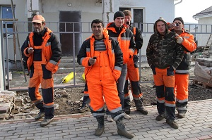 Глава движения «Таджикские трудовые мигранты»: Россия должна обеспечить мигрантам соцпакет