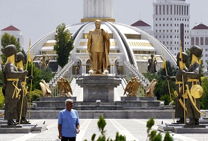 Туркменистан: золотой век отменяется