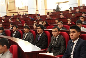 Две фракции в парламенте Узбекистана объявили себя оппозиционными