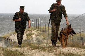 Иностранные военные помогают охранять границу Туркменистана
