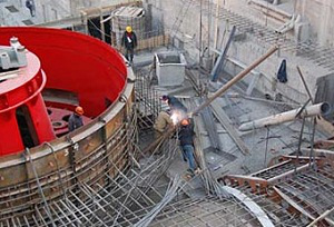 Песков: Рано говорить о выходе России из проектов по строительству ГЭС В Киргизии