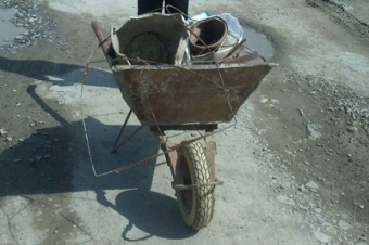Узбекских фермеров обязали сдать по 40 килограммов металлолома за каждый гектар земли