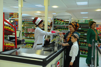 В Туркменистане с начала года цены на продукты выросли на 18-50 процентов