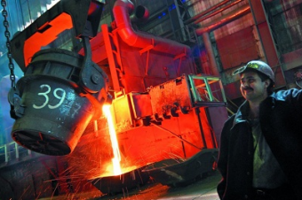 В Казахстане признали отток металлургических кадров в Россию