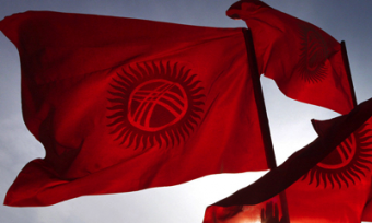 Контент программ кандидатов в президенты Кыргызстана делают предвыборные кампании монотонными