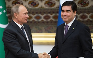Путин и глава Туркмении обсудили взаимодействие на Каспии