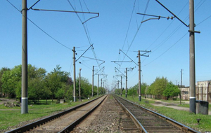 Жээнбеков: Железная дорога «Китай-Кыргызстан-Узбекистан» имеет важное значение
