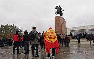 Казахстанский политолог: «Кыргызстан может преодолеть кризис и без внешней помощи»