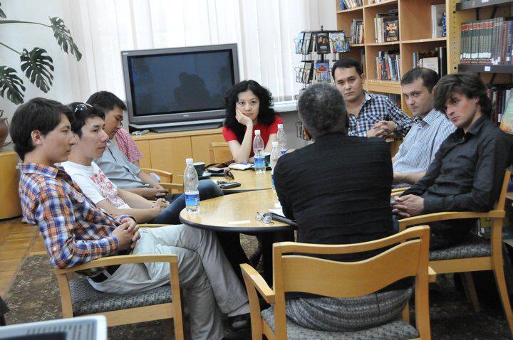 <a data-cke-saved-href=