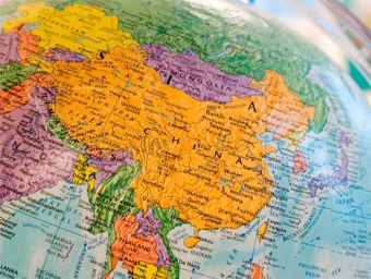 Слияние и поглощение. Китай захватывает новые территории