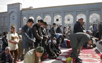 Таджикистан. Зарплата имам-хатибам: Незаконно и необоснованно?