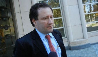 Казахского студента могут посадить в США на 20 лет за кивок головой - адвокат