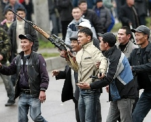 Люмпенизированная молодежь - топливо для революций в Центральной Азии