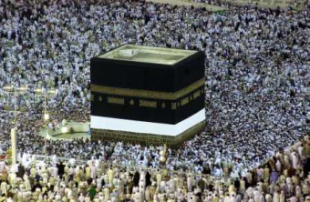 Казахстанцев назвали самыми богатыми паломниками