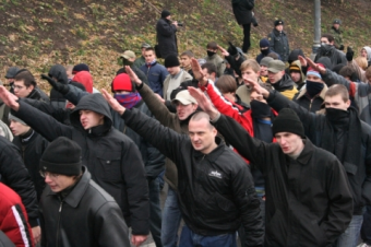 Осень. Националистические обострения в России