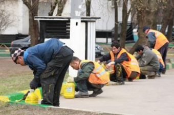 Душанбе и Москва подпишут протокол, дающий право таджикистанцам работать три года в России