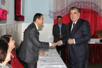 Новые семь лет для Эмомали Рахмона: взгляд из европейского далека