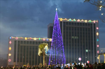 В Узбекистане собирают деньги с предпринимателей для проведения Нового года