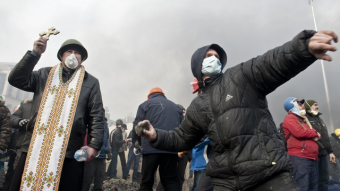 В Киргизии в 2010-м было то же: молодежь с окраин и много «революционного» оружия, - колумнист Александр Рогоза