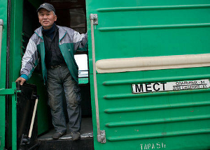 Трудовые мигранты Кыргызстана: к вопросам о безопасности