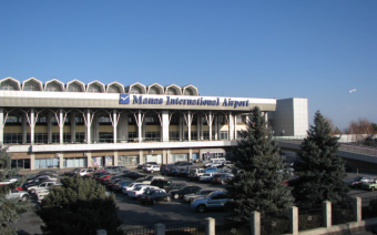 Американцы снимаются с места, Кыргызстан подумывает продать аэропорты России