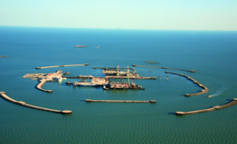 Кашаган до конца 2014 года не возобновит добычу нефти