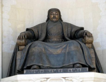Профессор: Чингисхана в Казахстане “рвут” на части