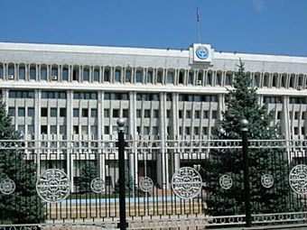 Кыргызстан. Где и как проводят летние каникулы слуги народа?