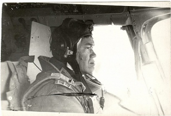 Киргиз Вася в небе Афганистана. История в фотографиях