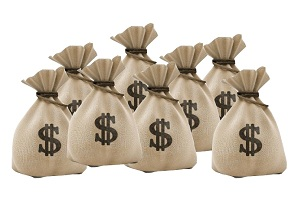 «Страна-содержанка или сильная держава?» - обзор СМИ Кыргызстана за неделю