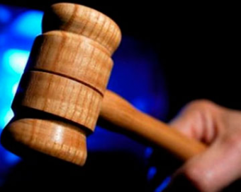 В Китае за взятку приговорен к смерти экс-глава управления железных дорог Куньмина