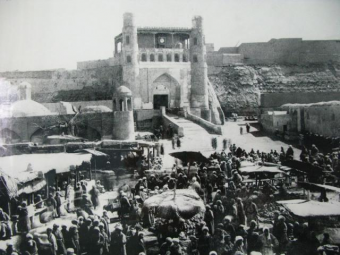 Что значит быть бухарцем?