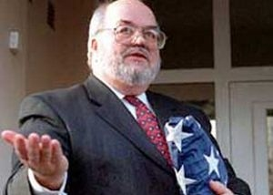 Ричард Майлз приехал «завести» прозападные НПО?