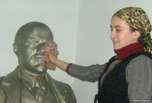 Коммунистов Таджикистана тоже прогонят?