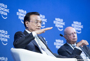 Китай не будет девальвировать юань для стимулирования экспорта - Ли Кэцян 